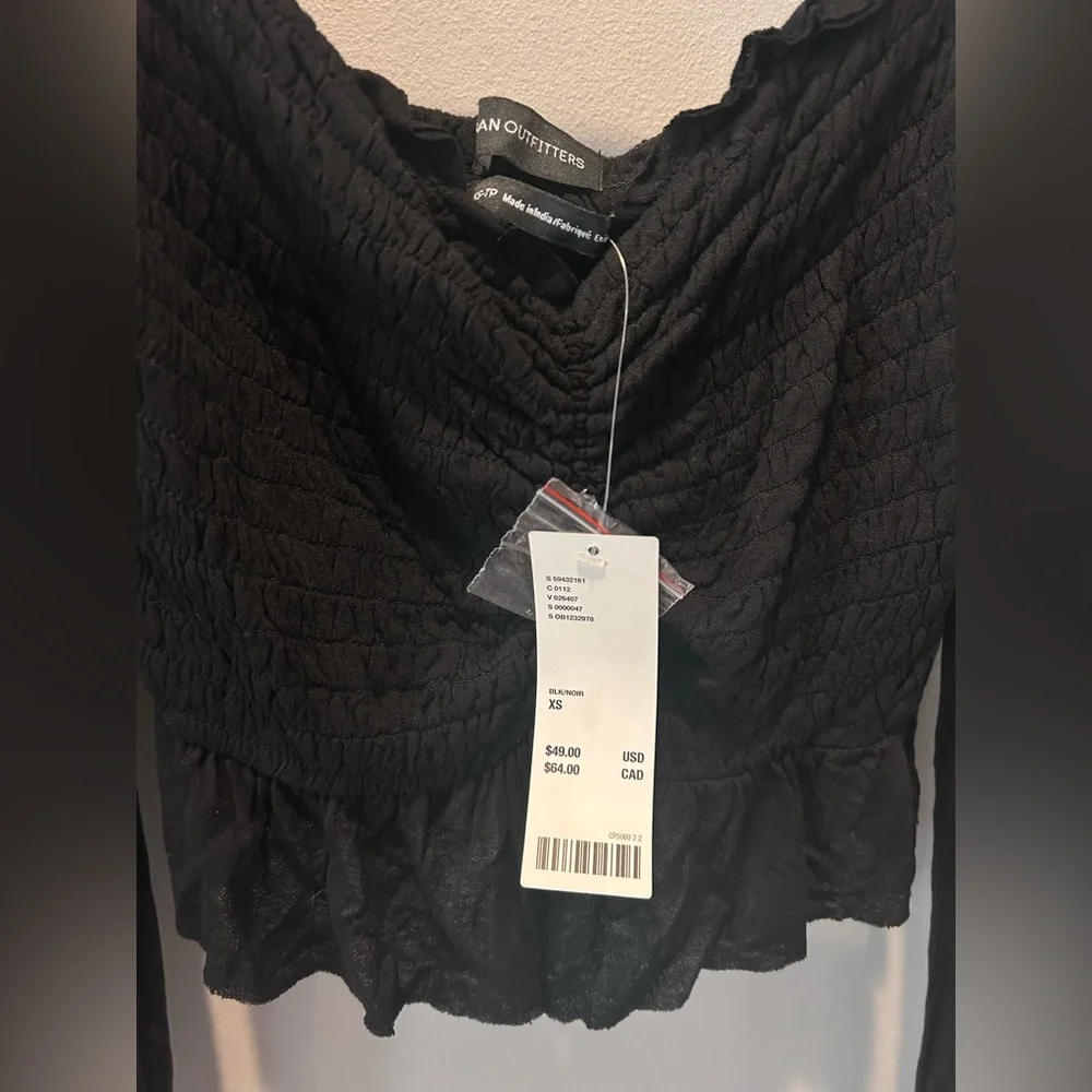 Urban Outfitters Black Star Embroidered Blouse XS NWT - Picture 3 of 4